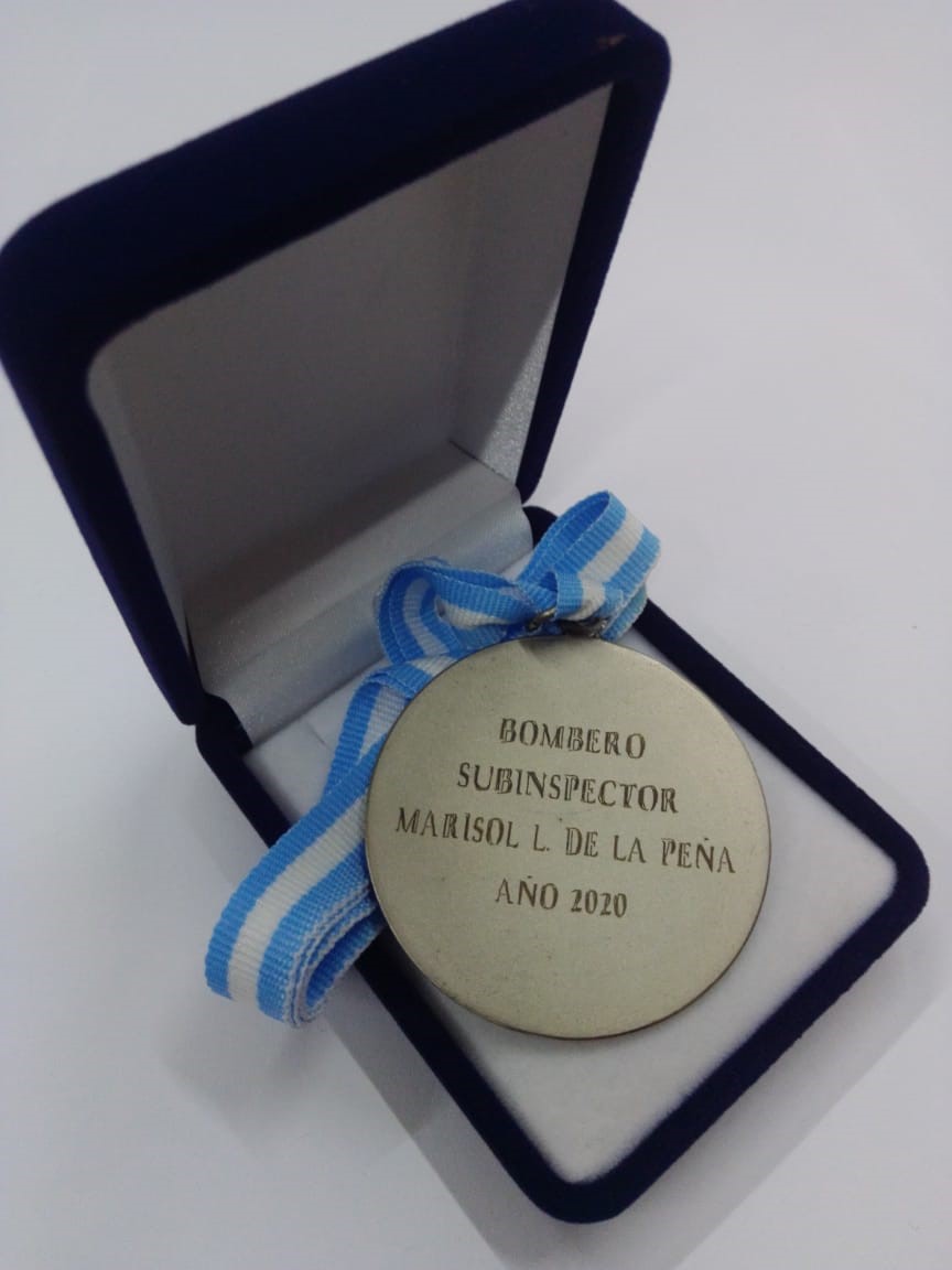 BOMBEROS Medalla al Mérito de la Fundación del Quemado Dr. Fortunato